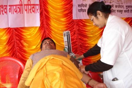 Blood Donation Camp By Gayatri Parwar